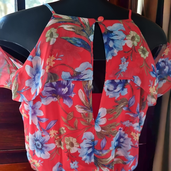 Emma & Michelle Floral Ruffled Cold Shoulder Maxi Dress - Picture 3 of 12